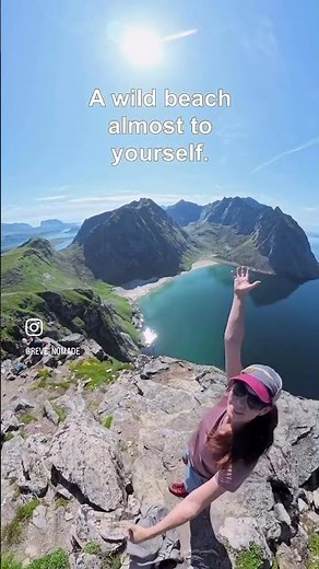 What to do in the Lofoten? Hike to an hidden beach🇳🇴 Kvalvika Beach.