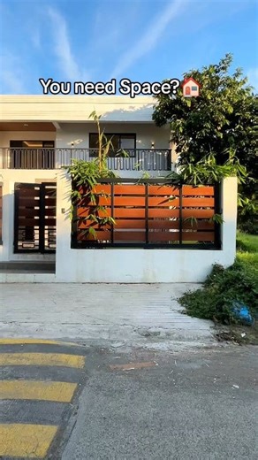 139K views · 1.9K reactions | Massive House in Greenheights Paranaque . Price, Details and Full House tour in Youtube Homesearch Philippines and in comment section. Please Call for viewing 09467017365 09158977742 Please follow me here and subscribe na din po here sa Youtube, para makita nyo mga new houses on the market.❤️ #houseforsalephilippines #HouseAndLotForSale #realestatebroker #realestate #Realty | HomeSearchPh | Facebook