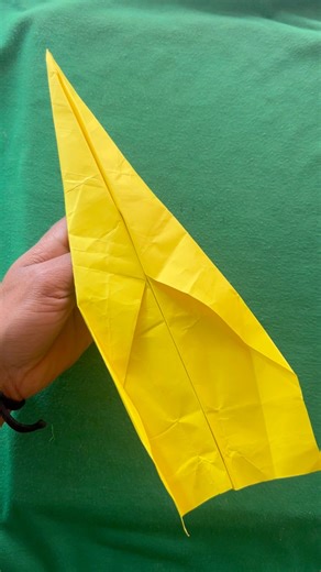 I Tried Building the World’s Fastest Paper Plane… Here’s What Happened