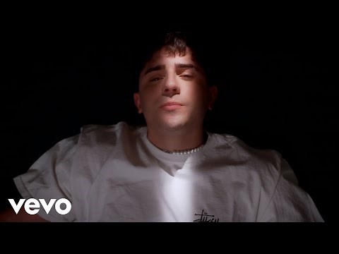 Santy-P - 7 Mares (Official Video)