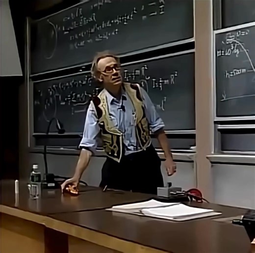 How does the flywheel work? #physics #flywheel | Cephas Mg