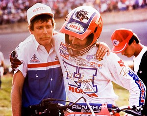 95K views · 1.2K reactions | One Man. One Award. A Lifetime of Achievement in Racing #mechanix | Mechanix Wear | Facebook