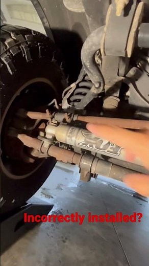 Incorrectly installed dual steering stabilizer?