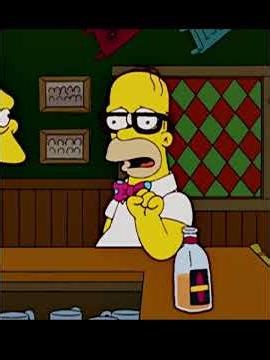 Homer built up massive muscle in only one arm #thesimpsons #simpsons #cartoon #foryou