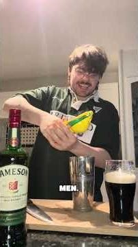 Happy saint Patrick’s day 🍀 Grace O’ Malley (what cocktail am I making?) #ireland #saintpatricksday