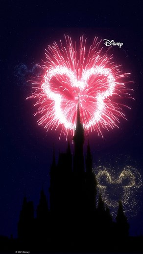 Szczęśliwego Nowego Roku pełnego magii i spełnionych życzeń. ⭐ | Disney Polska