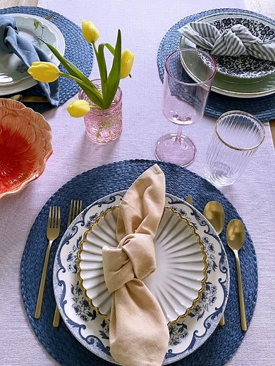 HomeGoods | Set your table in a flash with pretty entertaining pieces for all your spring occasions.🌀 #HomeGoodsSpring | Instagram