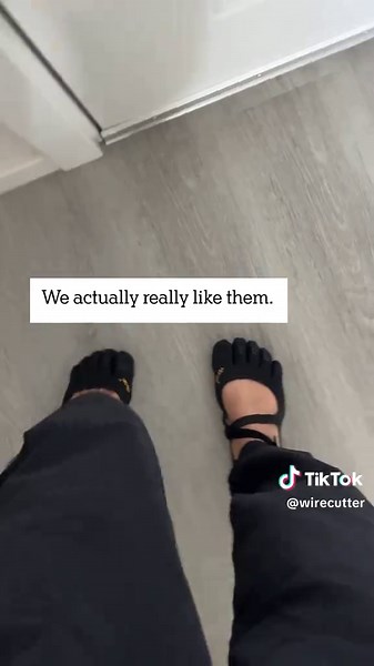 With their amphibian-looking design, toe shoes have never been particularly flattering, let alone stylish. The last thing style writer Frances Solá-Santiago expected was for them to become a bona-fide fashion trend. When they jumped from the barefoot running world into the fashion sphere, she just had to give them a try. Tap the link in bio to read her full review of the freaky footwear.