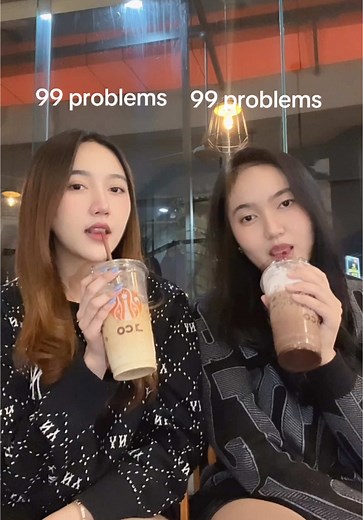 Intana (@intannn_aaa)’s videos with Let her go - solartunne