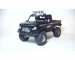 LEGO MOC-21327 Black Mamba offroader (Technic 2018)