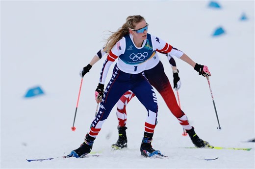 Team USA's Jessie Diggins suffers 'big crash' in skialthon at 2026 Olympics