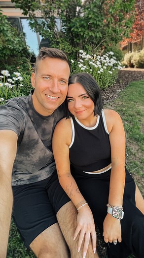 What do you think it means when you ‘fall for someone?’ The word ‘falling’ isn’t really a positive word when you think about it. Falling is usually something that hurts and comes suddenly and surprisingly— and yet we use the term ‘falling for someone’ as a way we describe how strongly we feel for a person. Why is that? If you think about the definition of the word ‘fall’ as a verb it’s to ‘move downward, typically rapidly and freely without control’ and as a noun it’s ‘an act of falling or colla