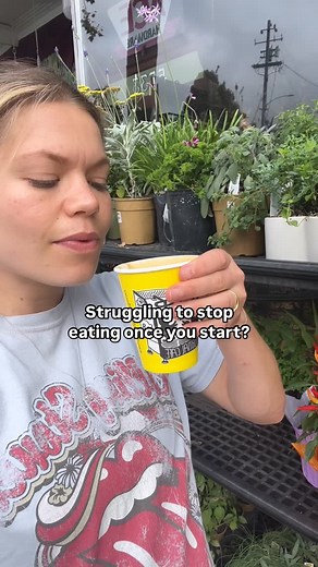 If you can’t stop eating once you start, here’s the truth: It’s not about willpower. Your body is sending you signals—you just need to learn how to read them! More often than not, overeating is your body’s way of trying to meet a need—whether it’s physical, emotional, or both. Here’s how to decode what your body might be telling you: 🍽️ 1. You’re Not Eating Enough Earlier in the Day Constantly grazing or overeating at night? It might be your body trying to make up for missed calories and nutrie