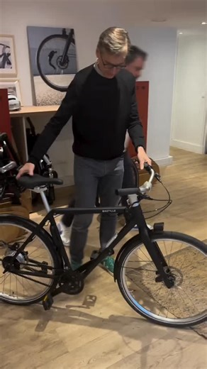 Engineering Life on Instagram: "Source: @francois_pitrel_pro ✅ Follow Us:- @engineeringlife__ Like ❤️ | Share | Tag All rights and credit are reserved to the respective owner(s). Tag and share with your friends who really want to see this. 🌸🌍 !! SHARE YOUR AMAZING CONTENT WITH US !! 🙏 Content comes from unverified sources; if you know the source or are the source DM for credit or removal requests. We also mention the original content creator in the description. THANK YOU. #engineering #engine