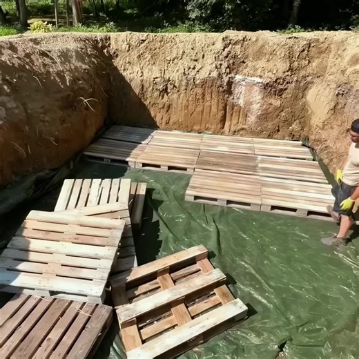 Как построить подземный бункер от жены