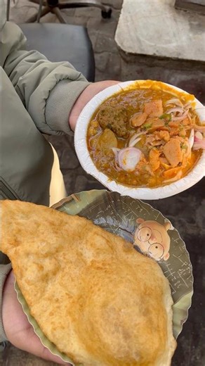 Food challenge: honest review of Viral food places in Delhi|#food #foodchallenge #streetfood #momos