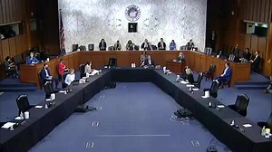 21K views · 2.2K reactions | Federal Reserve Chair Powell has taken too many actions to weaken the Fed's oversight of our largest banks & deregulate Wall Street. I told Chair Powell today that renominating him for another term is not a risk worth taking and that’s why I’ll oppose his renomination. | U.S. Senator Elizabeth Warren | Facebook