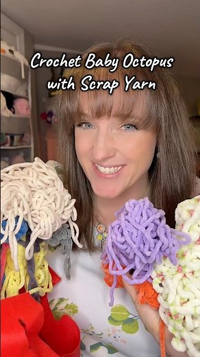 Quick and easy baby octopus crochet pattern! #crochetfreepattern #crochetoctopus #crochetplushies