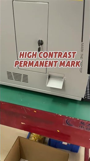 Laser marking on terminal blocks – permanent & clean ⚡ #lasermarking