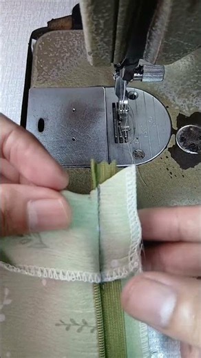 Perfect zipper installation with a sharp corner sewing hack