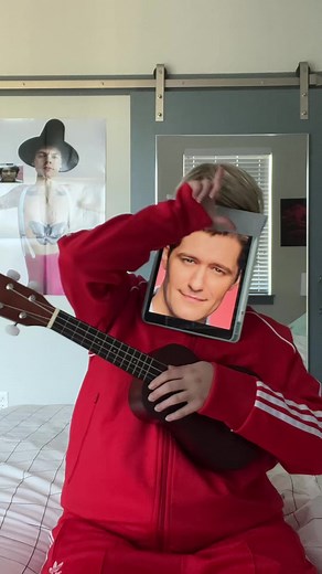 Gasp! Looks like William finally admitted to being insanely intimate with his teenaged glee students. I suppose this confession means he’ll be arrested! Darn! Who will blow smoke up the asses of those mentally ill singing demon children now that he’s going to prison? I’m so sad!😀 #colleenballinger #youtube #suesylvester #glee #rachelberry #willschuester #ihatewillschuester #klaine #brittana #faberry