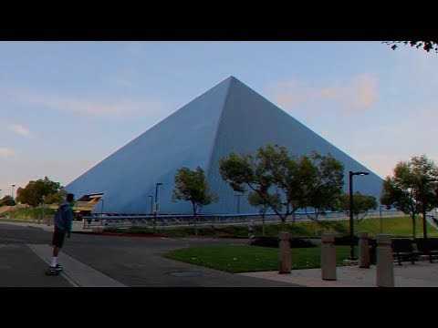 Designing a CSULB icon: The man behind the Walter Pyramid | Celebrating 70 years