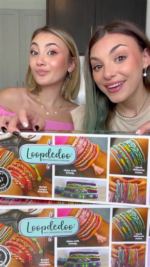Design Unique Bracelets with Loopdedoo Deluxe Kit