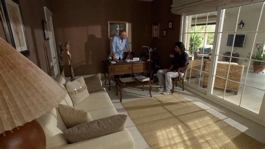 Prepare-se para mais um capítulo cheio de mistérios, reviravoltas e emoções intensas! No episódio de hoje, novas surpresas vão deixar você sem fôlego. Você não pode perder o que vem por aí! Hoje, às 21H00. #fatmagul #tvmmocambique #tvmplay | Televisão de Moçambique - TVM