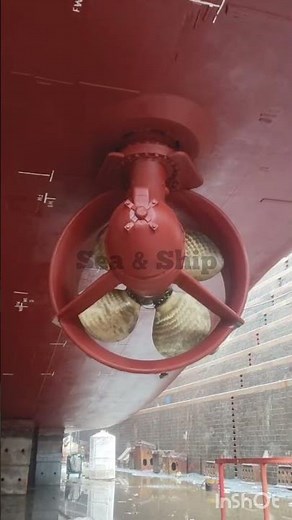 This is why tug boats are so powerful | Azimuth propeller