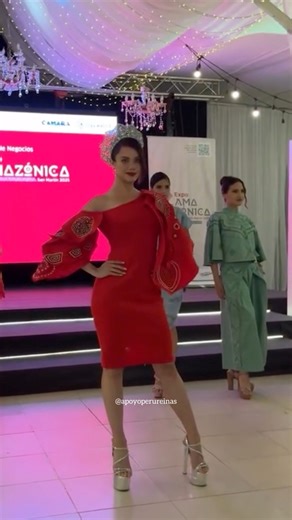 Nuestra reina, Karla Bacigalupo muestra un poco de su pasarela y baila en Tarapoto- Perú!! #missperu #missuniverse #karlabacigalupo #missperu | Apoyo Peru Reinas
