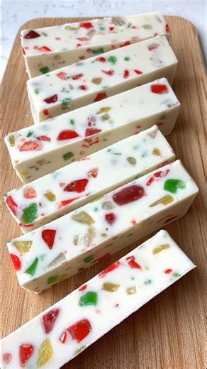 Homemade Nougat (Soft, Chewy, Perfect for Candy) Prep Time: 20 min Cook Time: 20 min Total Time: ~40 min Servings: ~24 pieces Ingredients: 2 cups granulated sugar 1 cup light corn syrup (or glucose syrup) ½ cup honey ¼ cup water 2 large egg whites, room temperature Recipe in First Coʍmеոτ 💬👇 | My Heavenly Recipes