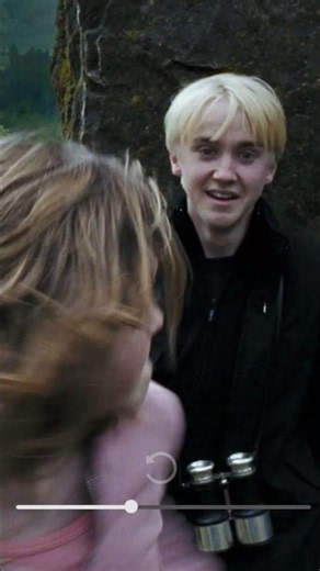 Hermione punches Draco on repeat #HarryPotter #DracoMalfoy #HermioneGranger