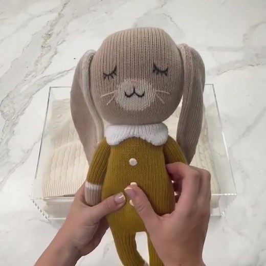 100% Cashmere Blanket, Cardigan, & Hat: Baby Luxe Gift Set