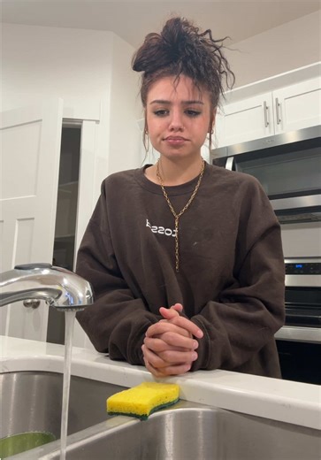 First Last (@anothersecaccountshh)’s video of Kitchen Faucet