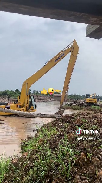 Keterampilan Mengoperasikan Eksavator untuk Anak Muda