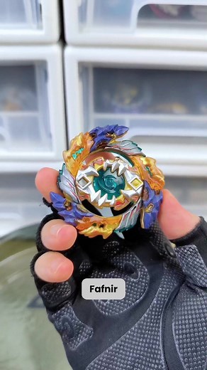 You bet I don't have Geist Fafnir? Try harder! #beyfanbetyoudonthave #geistfafnir #beybladeburst #takaratomybeyblade #beyfanstorechannel #beyfanstore