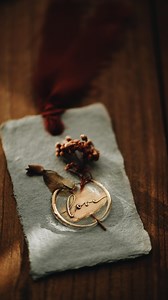 “Glass” Seal - LOVE ❄️ How to create a Glass-Like seal using hot glue sticks 1. Use crystal clear hot glue sticks. (The regular glue sticks on the market is semi-transparent) 2. Set your glue gun to 190°C (374°F) and let it heat up. 3. Apply slightly more pressure than you would when squeezing sealing wax. 4. Highlight the design with gold powder for a stunning look. ✨ . . #waxseal #waxseals #waxsealing #waxsealstamp #waxstamp #waxsealstamps #sealingwax #stationerydesigner #weddingstationery #pe