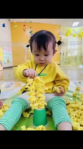 어린이집에서 노랑데이 개나리콘 먹방~^^ #노랑데이 #cutebaby #babykorea #19monthsold #springday