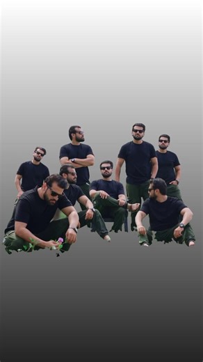 Vimal chourasia on Instagram: "Clone effects Vfx tutorial in After effects . #aftereffect #vfx #tutorial #cloneeffect #aftereffectsedits"