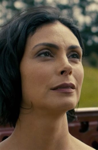 Forgotten birthday and wrong language, double whammy. #TheWreckingCrew is now streaming only on @primevideo. #JasonMomoa #MorenaBaccarin #comedy #action