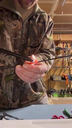 Recurve String Silencers + D Loop #archery #bowhunting #hoytarchery #recurvearchery #shorts