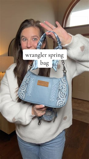 Stylish Wrangler Spring Purse Review