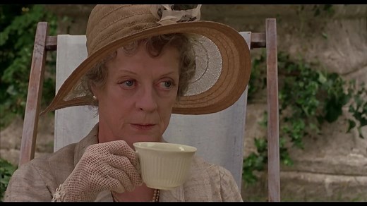 Tea with Mussolini (1999)