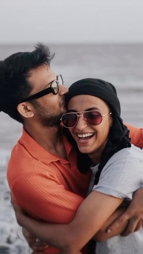 Ruhee Dosani on Instagram: "No couple goals here kyunki #SabFarzi hai 😑 Create your own version with this song and share it using the #FarziOnPrime #SabFarzi & tag @primevideoin #collab"