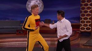 1.1K views · 22 reactions | Steven Ho Hits Conan With Bruce Lee One Inch Punch IG: @wingchunkungfueu | Wing Chun fan club | Facebook