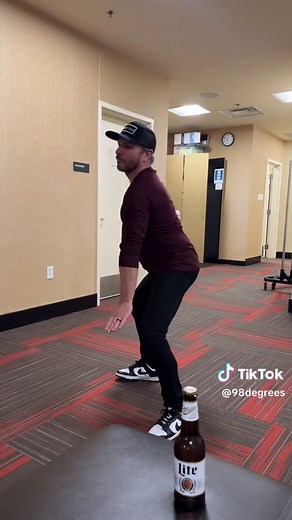 Drew Lachey's Fun Interpretive Dance for Miller Lite