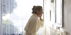 How to manage adult acne and acne scarring