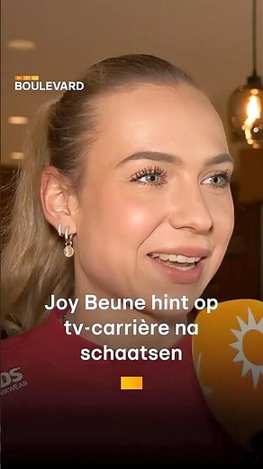 Joy Beune hint op tv-carrière na schaatsen | RTL Boulevard