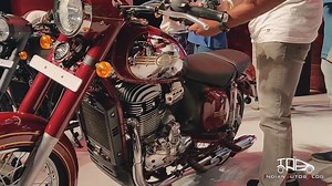 3.8K views · 96 reactions | รีวิว "Jawa 300 Classic" มอเตอร์ไซค์คลาสสิคเครื่องยนต์รูปทรงสวย โมเดลรุ่นใหม่ล่าสุดปี 2019 จากประเทศ อินเดีย วีดีโอ - indianautos | MOMO Motorbike | Facebook