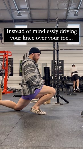 We dont just want more ankle ROM. We want usuable ankle ROM. This will come from having a strong base of support through the whole foot which often gets lost in basic calf stretches. Performing the Half Kneeling Calf Raise will help you do this while also train the soleus muscle portion of the calf. Intention is key. Aim to create strong isometric from the heel at the base of each rep staying within a range that allows you to still feel an effective stretch. #mobility #flexibility #stretching #r